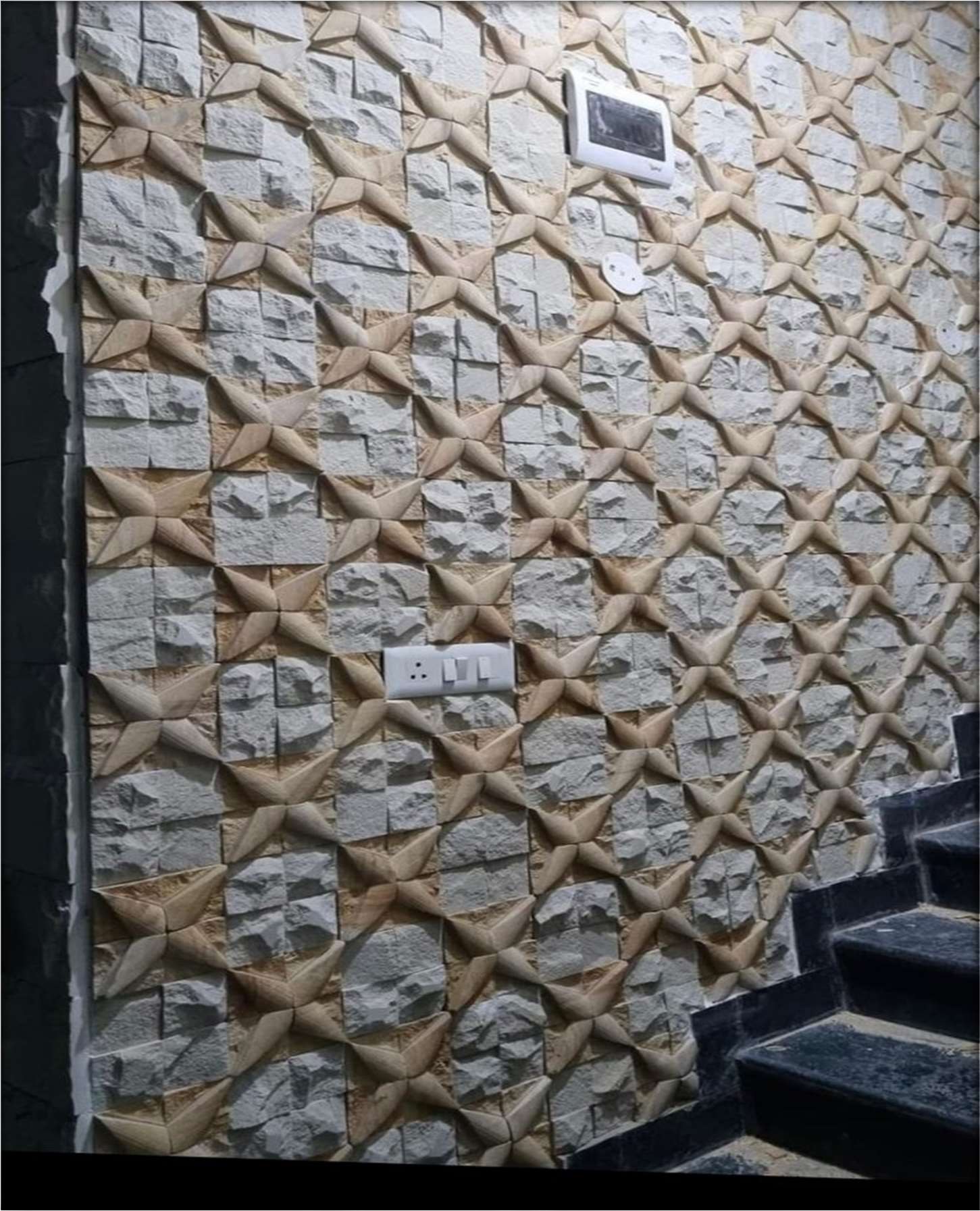 Star Mix Stone installed, 12x12" Natural Stone cladding