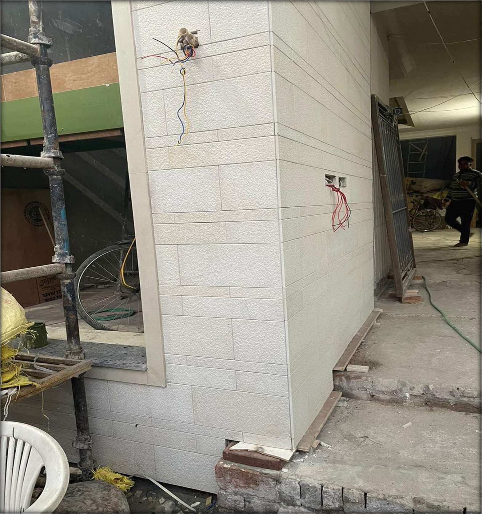 Mint Champer Stone installed, 6x12 / 6x24" Quartzite cladding